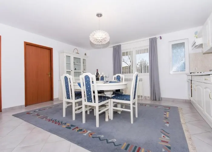 Apartments Toma