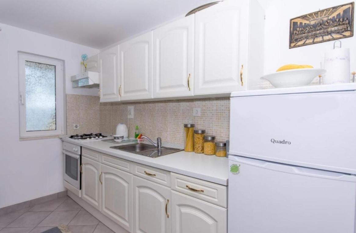 Apartment Toma *
