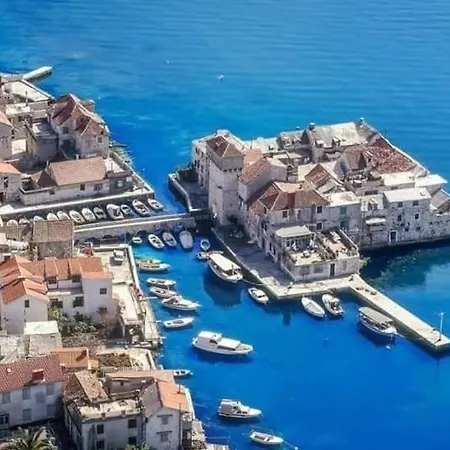 Apartments Toma Kaštela Exteriér fotografie